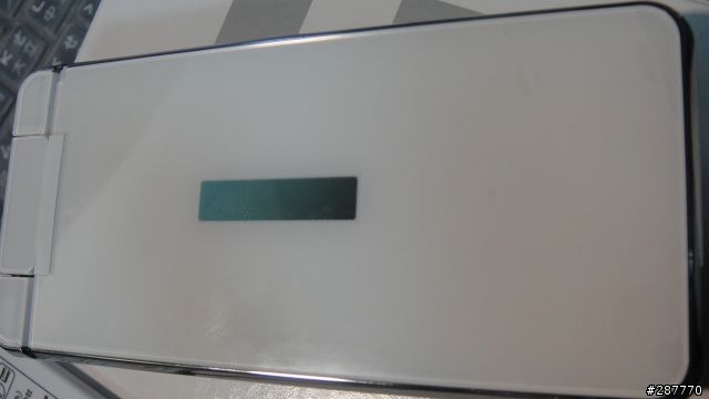 933sh 白色全新軟改不專業開箱文