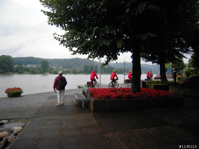 我在萊茵河買醉 ~ @@