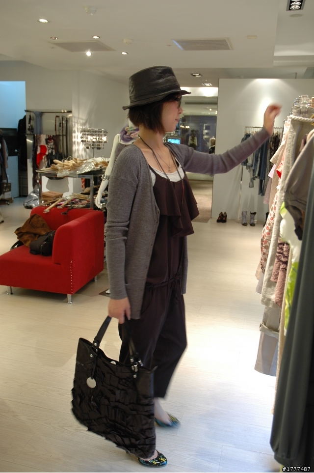 超開心被邀請當服飾店的模特兒~~
