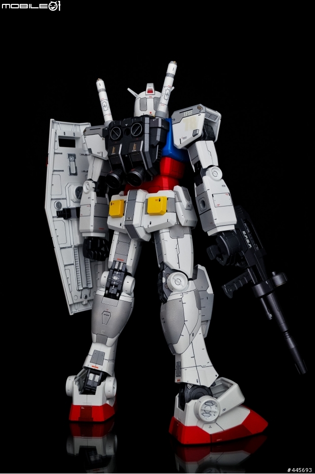 1:48 30th RX-78鋼彈  還真的蠻大隻的(圖多)補圖9/17