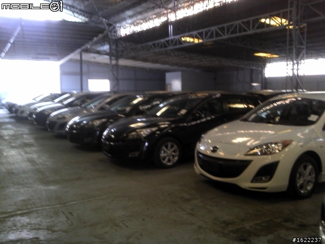 不知道這算不算開箱文(MAZDA5)