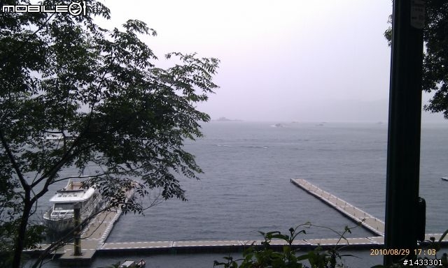 HTC Desire隨手拍-實測雨天拍照效果