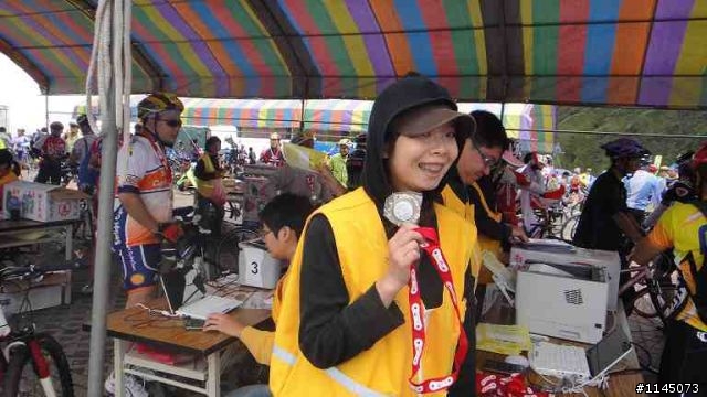 (肉咖土法鍊鋼速成法)一隻猴子﹑二隻小豬﹑三生有幸之20100905NS挑戰巔峰武嶺！