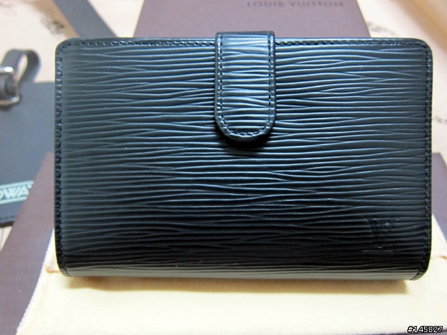 敗敗敗...rimowa & lv