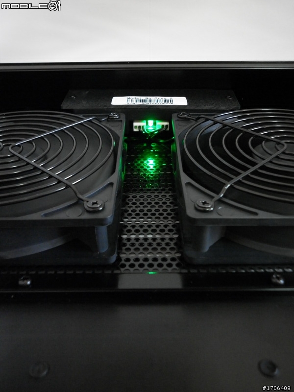 [開箱]NZXT NB散熱墊 Cryo S