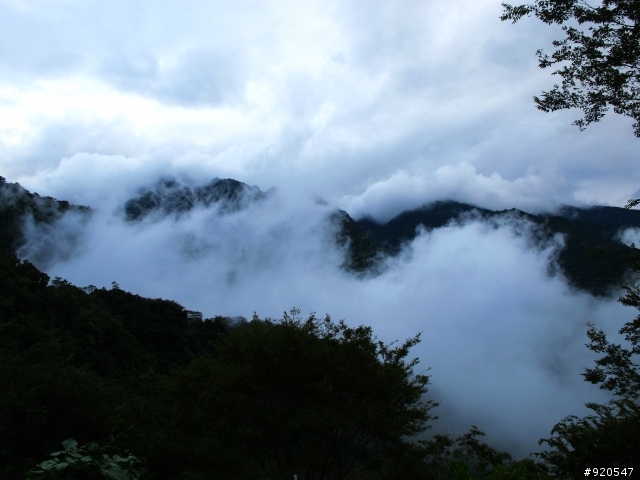 出外靠朋友！行李靠箱神！環島之旅~~(圖很多請耐心收看)