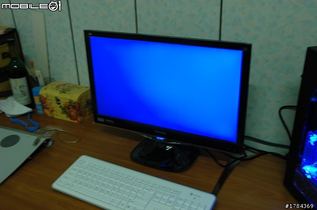 [開箱文]三隻鳥-VX2250-LED-非常不專業開箱