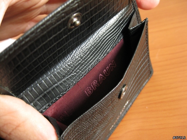 【開箱】BRAUN BUFFEL 小金牛飛行系列皮夾
