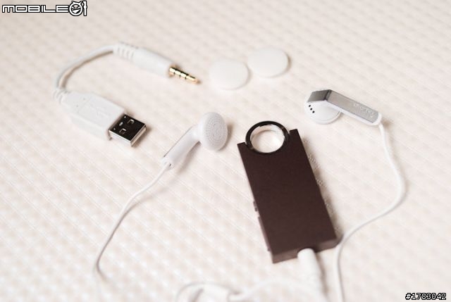 終於入手了iAudio E2