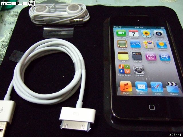 開箱 ipodtouch4