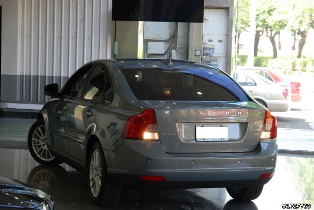 2011式 S40 2.0 魅影藍 簡易開箱文+VOLVO之一門忠烈