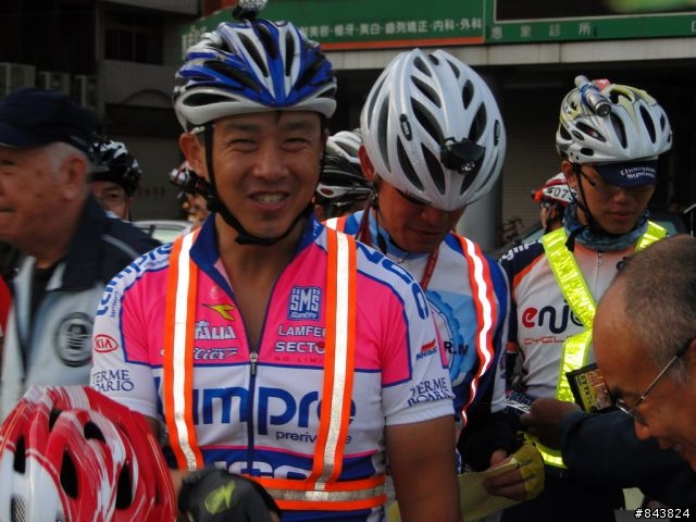 桃竹苗 .瘋200K 開小藍車.隨意拍 YA!! S3-1