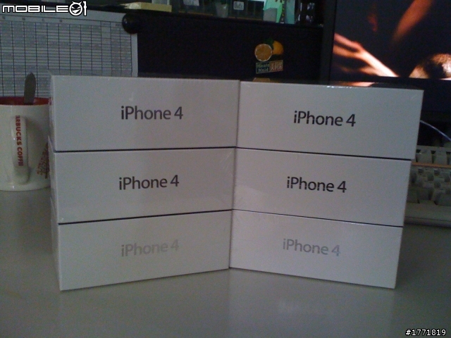 身為一個3C兄，手上有六隻iPhone4一點也不為過吧@@