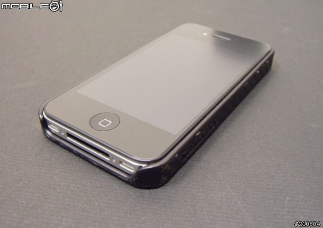 [開箱]之上班偷偷草率開箱 TUNEWEAR CARBONlook for iphone4