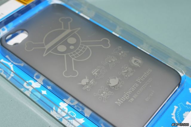 【e7buy分享】iPhone 4 熱騰騰的 日系 海賊 外殼！補上自己皮套的高畫質圖片喔！