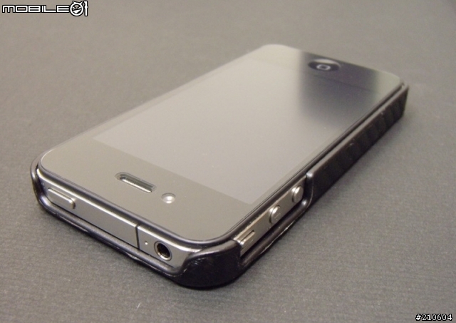 [開箱]之上班偷偷草率開箱 TUNEWEAR CARBONlook for iphone4