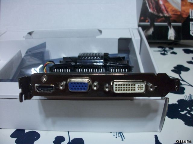 [純開箱]老砲兒的新夥伴 Asus EAH5670 DDR5 1GB