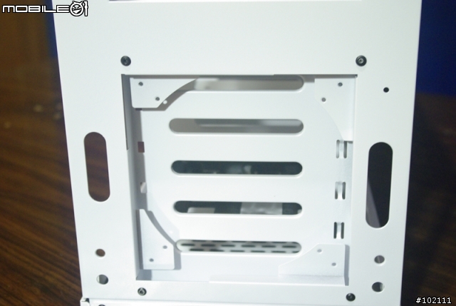 [開箱]4.8K的整線奇蹟 NZXT 鬼魅幻影 - 回應新增彩繪示意圖