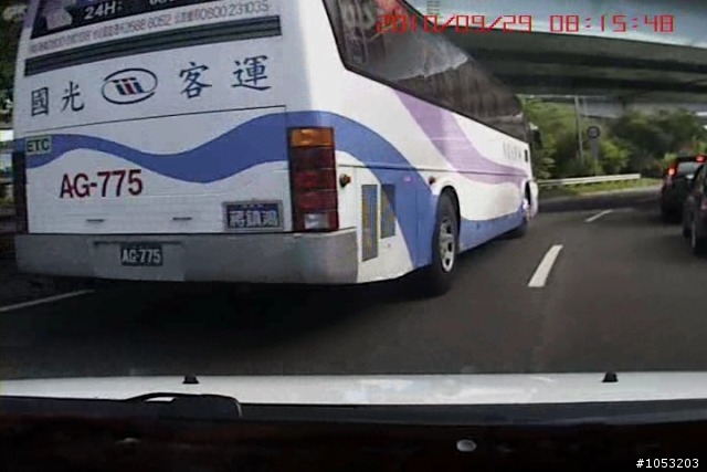 這位國X客運駕駛你這樣開法太沒品了吧
