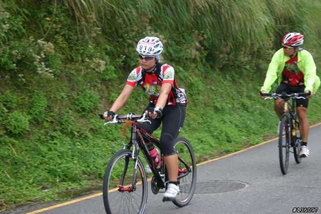 2010-09-11 AMD盃陽金公路自行車大賽--冷水坑叉路口