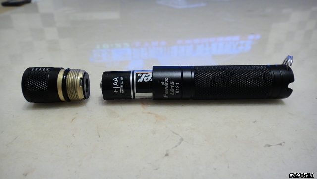 居家旅遊,隨身必備, Fenix LD15 LED手電筒