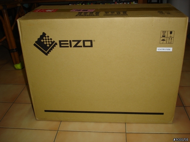 [開箱]不專業的 EIZO S2433W-FS 開箱文