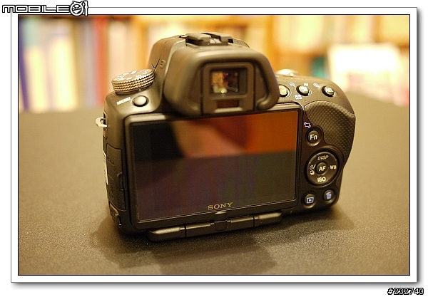 [開箱] SONY a55單鏡版 外觀分享＆小心得 （圖多）
