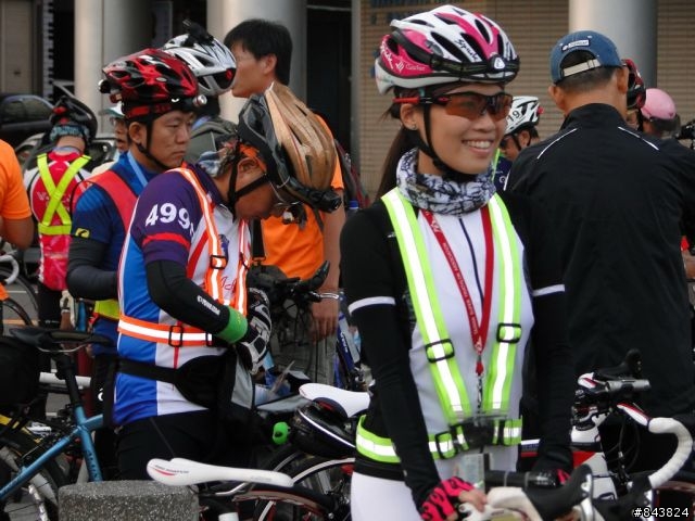 桃竹苗 .瘋200K 開小藍車.隨意拍 YA!! S3-1