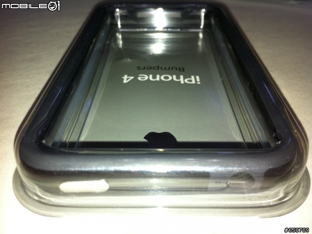 [10/10更新] Apple iPhone 4 Bumper - Black 蘋果官方保護套(代申請台灣網友已截止！)