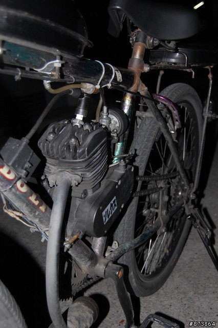 [分享] 我的通勤車 ( Tag:汽油 腳踏車 引擎 )