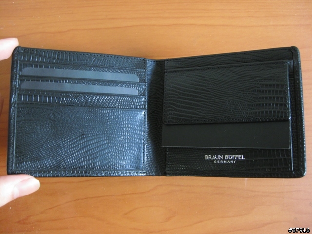【開箱】BRAUN BUFFEL 小金牛飛行系列皮夾