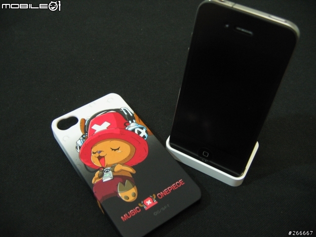 [開箱]ray-out ONE PIECE 音樂喬巴IP4保護殼 + 原廠IP4 Dock