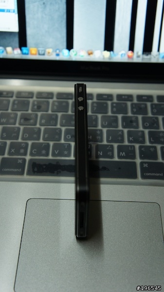IPhone4 包膜照（幾乎全黑版）新增保護套