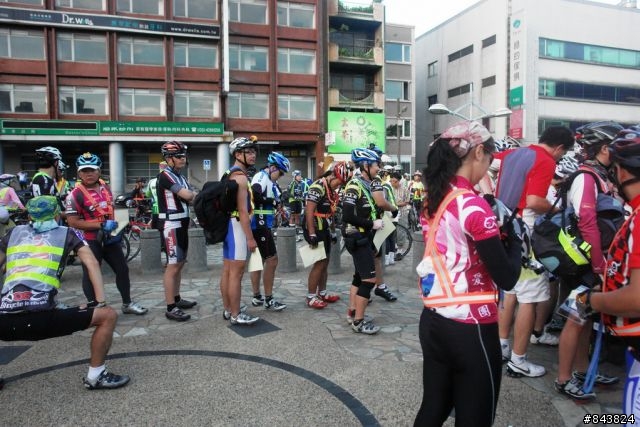 桃竹苗  .瘋200K 開小藍車.隨意拍  YA!!  S1
