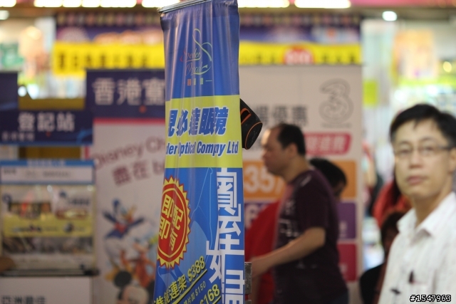[開箱]炮火中心的60D開箱--(新增ISO不專業測試)