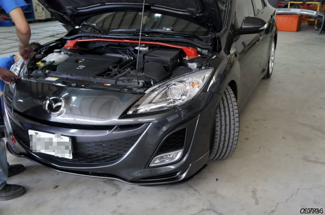 『正港過海』Mazda axela 前保導流板