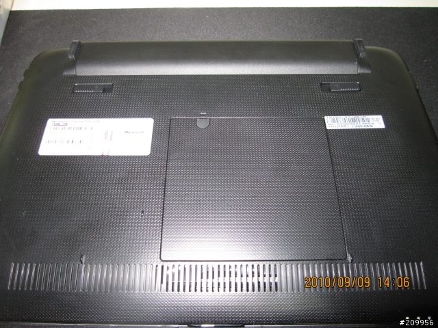華碩新機小筆電1215N搭載D525雙核ION2顯示BT3.0開箱測試
