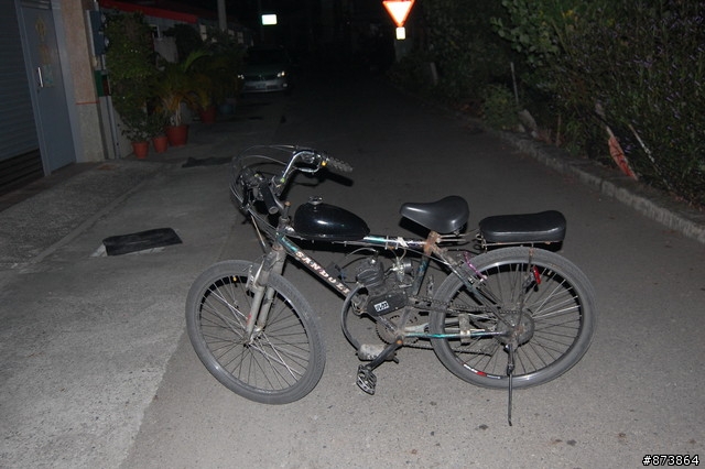 [分享] 我的通勤車 ( Tag:汽油 腳踏車 引擎 )