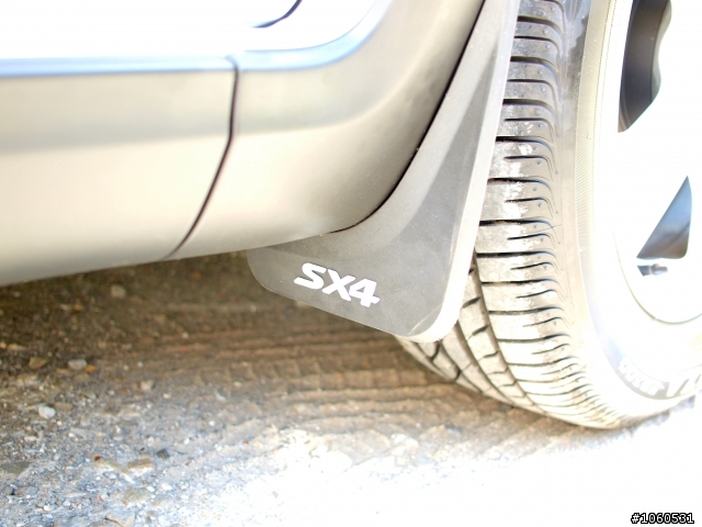 sx4其實我很低調!!異常低調中開箱<低調進氣網上身,擋泥板教學>