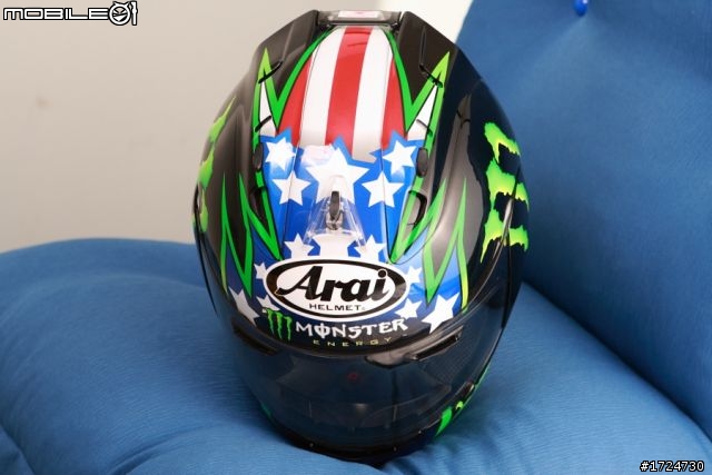 [開箱] Arai RX-7 RR5, Dainese Air-2 & Wave G2, Dainese X-ILE