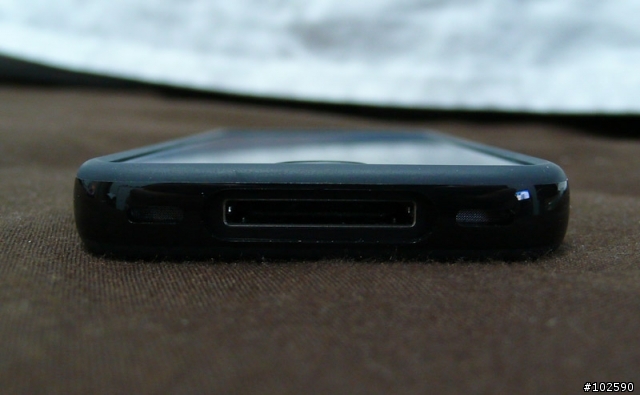 iPhone 4 + 保護殼 + 螢幕保護貼 (9/10 更新Apple原廠bumper)