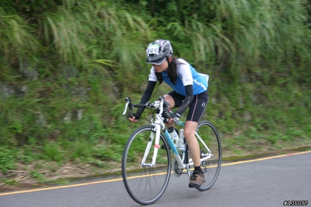 2010-09-11 AMD盃陽金公路自行車大賽--冷水坑叉路口