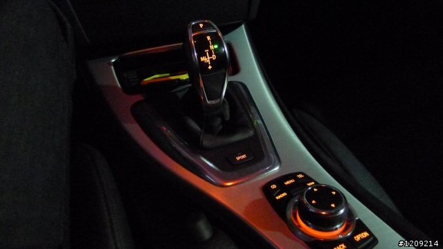 2010 E92 335i Coupe(酒紅)