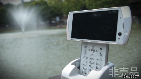 [DoCoMo]  富士通F-06B手機 Full HD 防水錄影