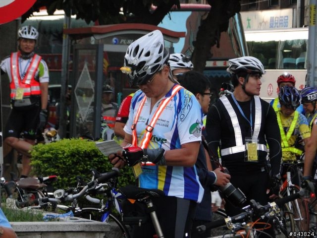 桃竹苗 .瘋200K 開小藍車.隨意拍 YA!! S3-1