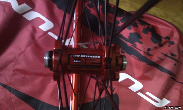 等了2個多月 Fulcrum Wheels Factory MTB Red Metal Zero 15mm HH Disc