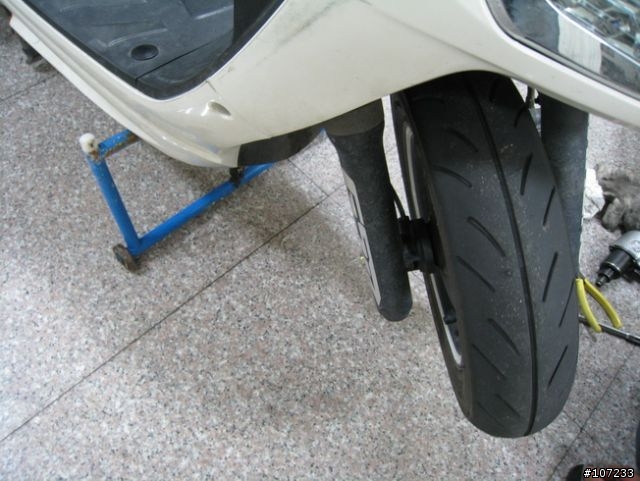 GSR小改 強光線組、駐車燈(雙閃燈)、蝸牛喇叭、前輪SKF (圖多)