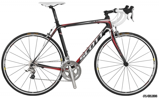 BIANCHI C2C Infinito 或SCOTT CR1 二選一