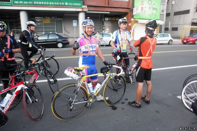 桃竹苗  .瘋200K 開小藍車.隨意拍  YA!!  S1