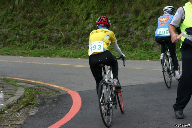 2010-09-11 AMD盃陽金公路自行車大賽--冷水坑叉路口
